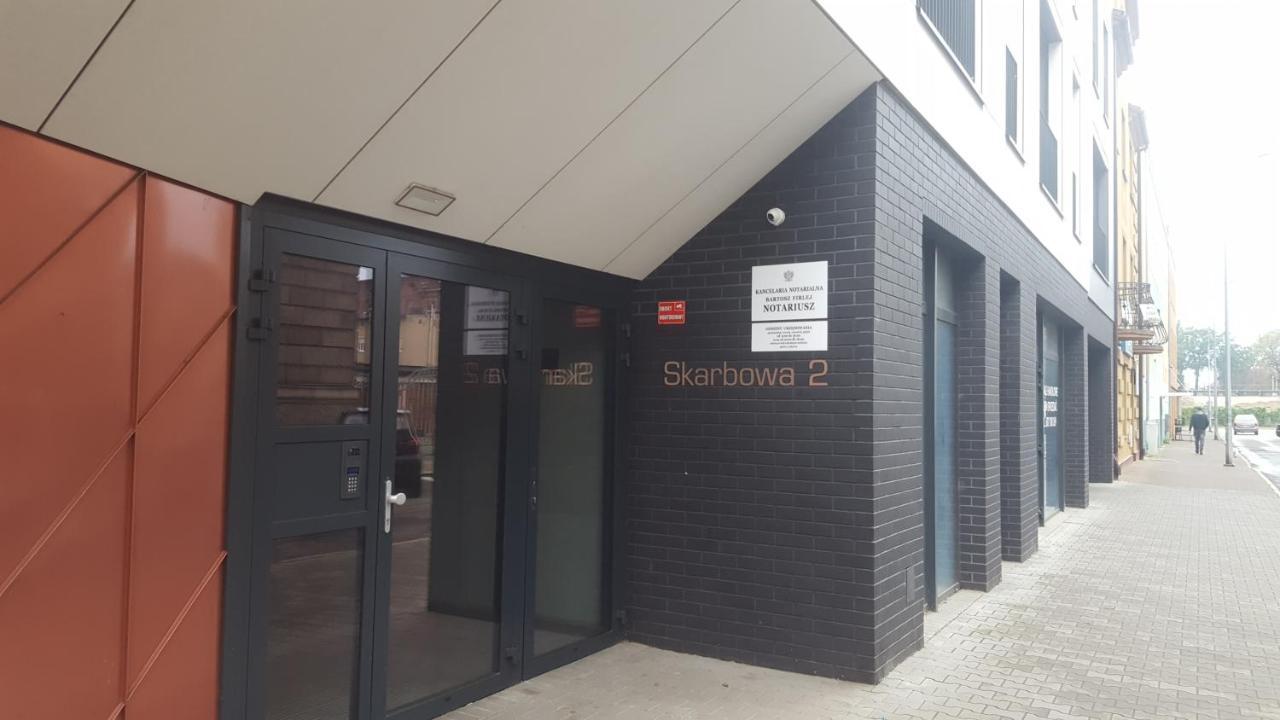 Apartament Skarbowa 1& Parking Leszno  Esterno foto